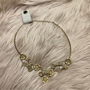 New Anthropologie gold flower blossom necklace